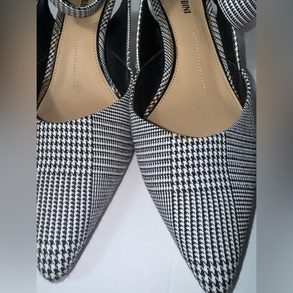 Gianni Bini Rizbee houndstooth black and white pointed toe kitten heels size 8 - Picture 11 of 11